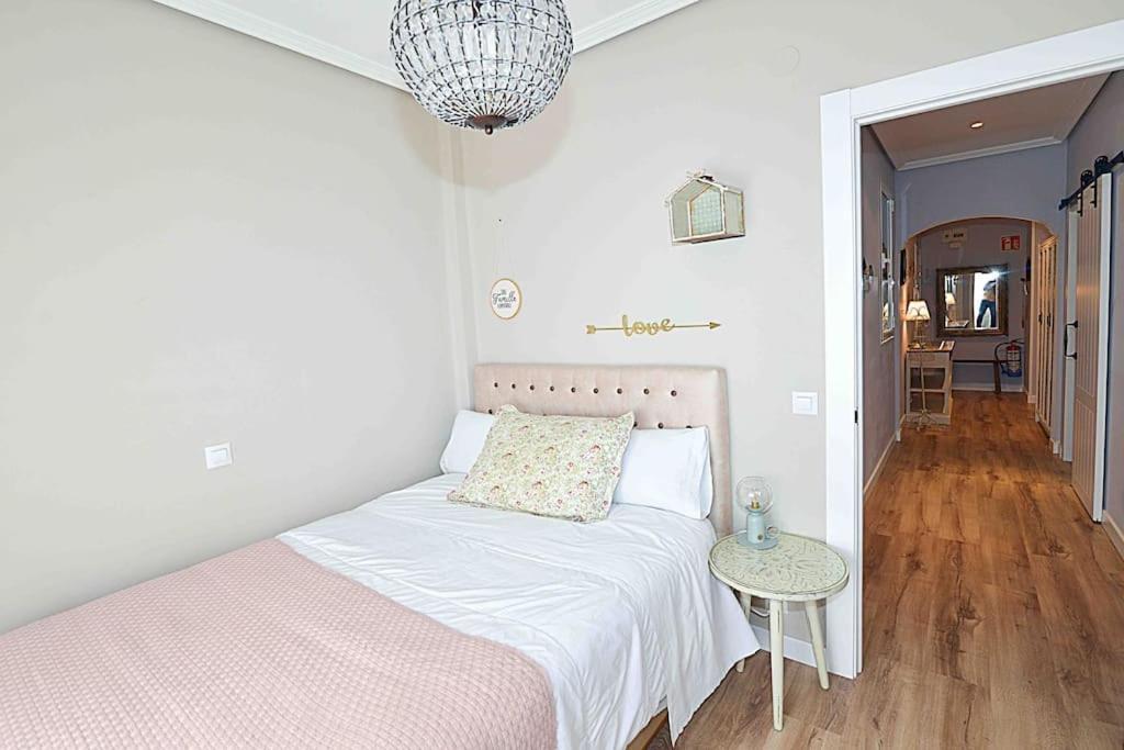 Apartamento Con Encanto "Las Raices" Santander Exterior foto